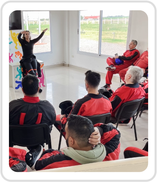 Charla Técnica para todos los participantes - Vuela Túnel de viento